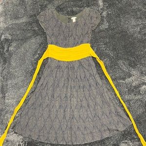DownEast Basics Womens XXS Gray Floral Dress with Mustard Belt